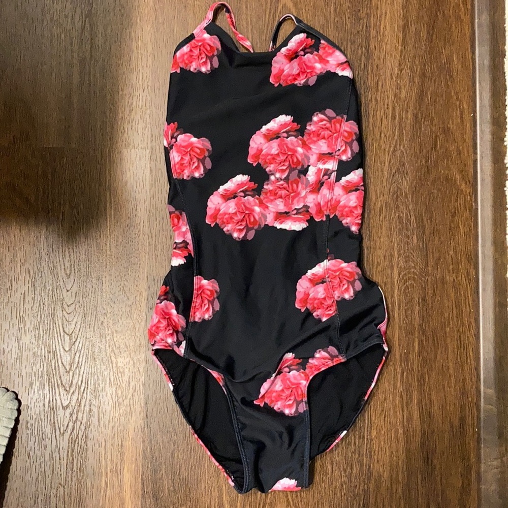 Albion Fit Swimsuit XS